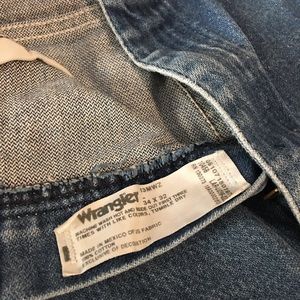 Men’s Wrangler Jeans 34x32.   W6